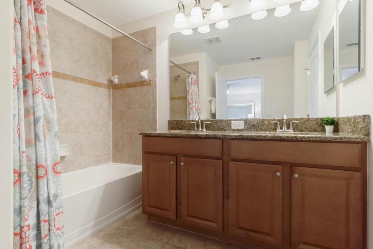 Townhome W Pool Near Disney & Orlando Attractions Kissimmee Exterior photo